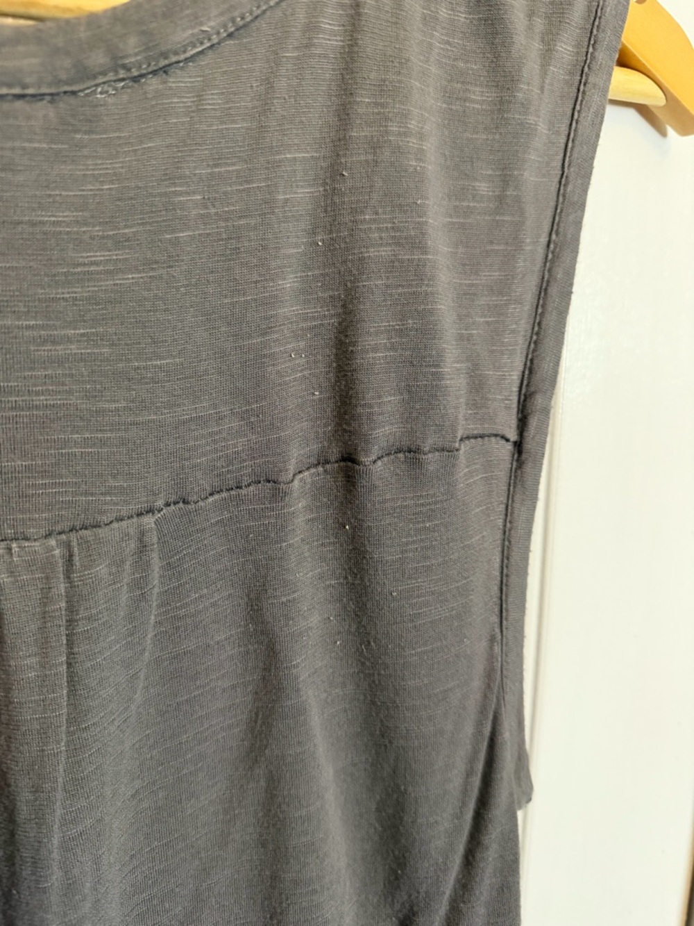 American Eagle Outfitters Gray Sleeveless Sequin Panel Tank Top M - Picture 4 of 6